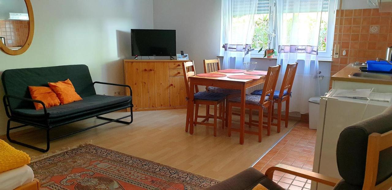 Apartmenthaus "Zum Lowen" Heidelberg - Ziegelhausen מראה חיצוני תמונה